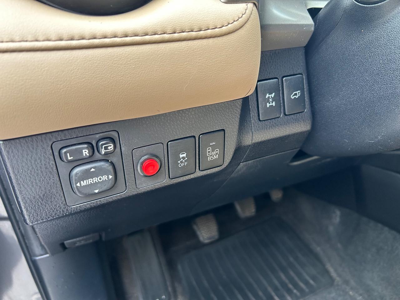 Toyota RAV 4 RAV4 2.0 D-4D 4WD Lounge