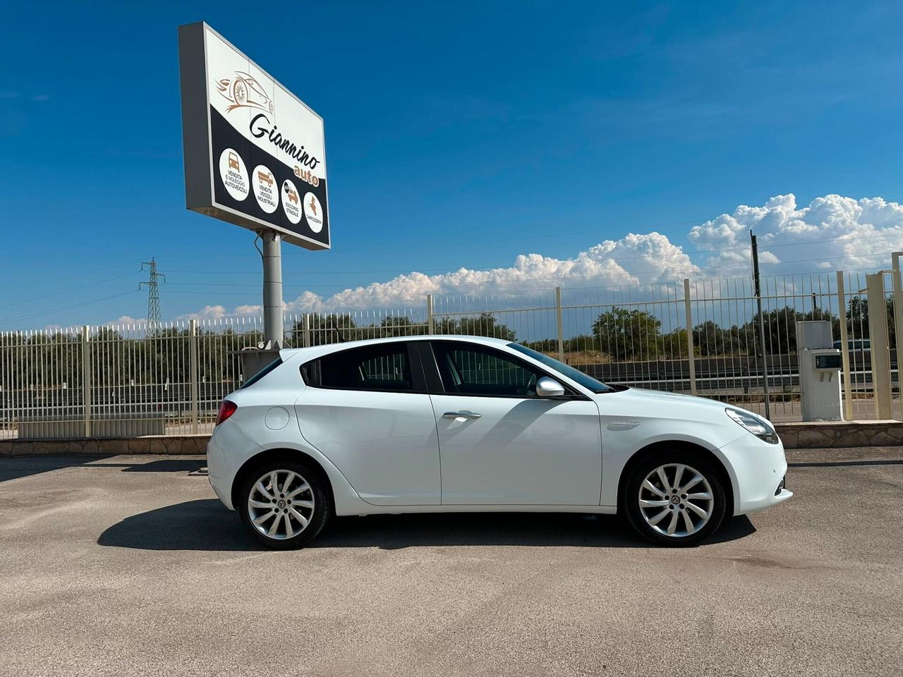 Alfa Romeo Giulietta 1.6 JTDm 120 CV