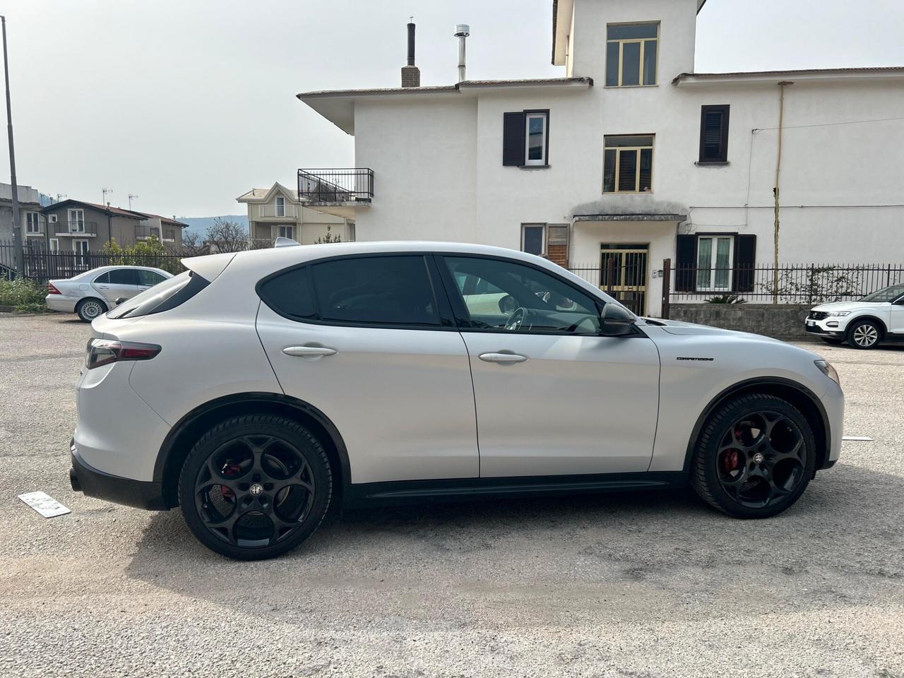 Alfa Romeo Stelvio 2.2 Turbodiesel 210 CV AT8 Q4 COMPETIZIONE