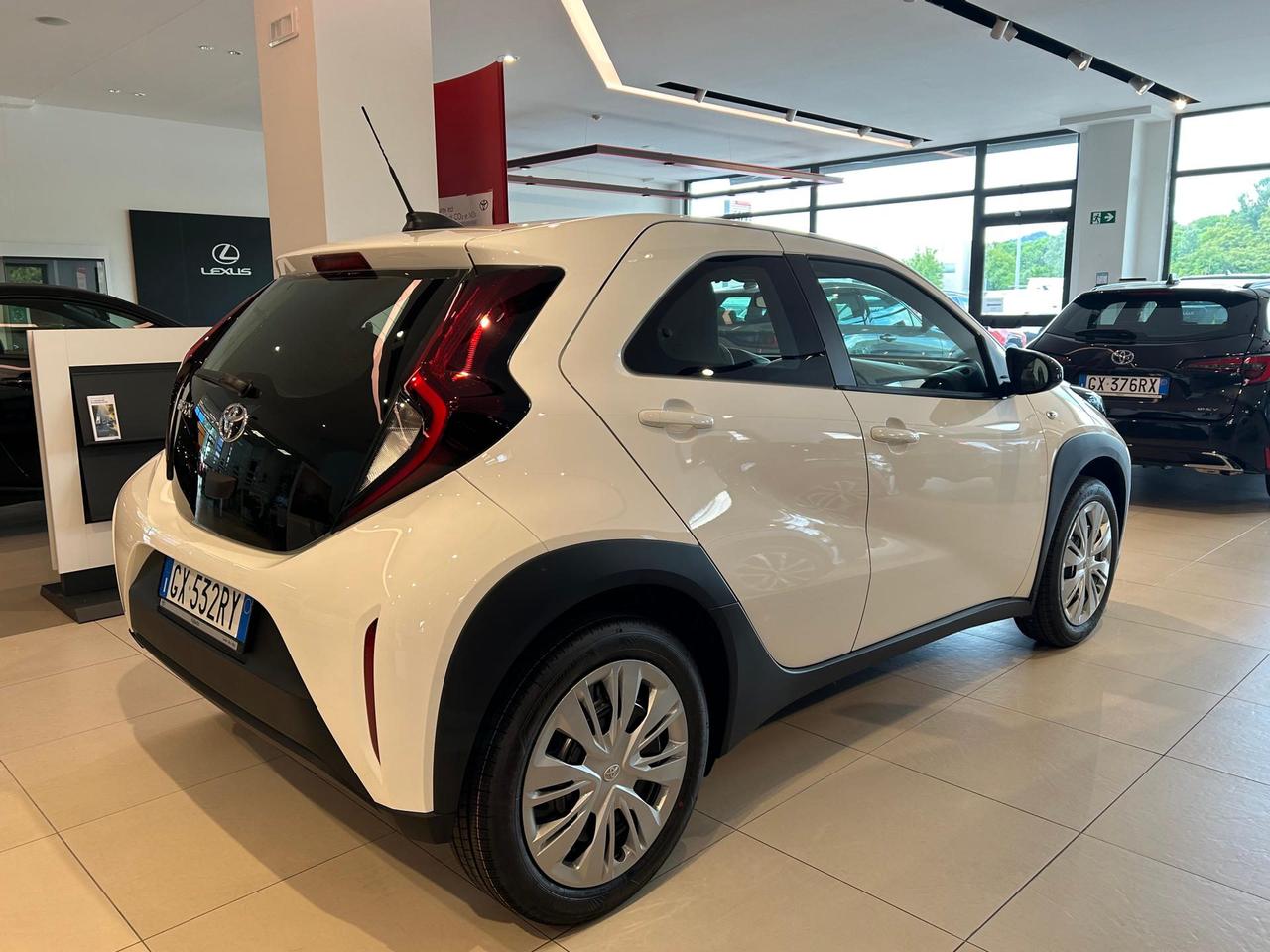 Toyota Aygo X 1.0 Active 72cv