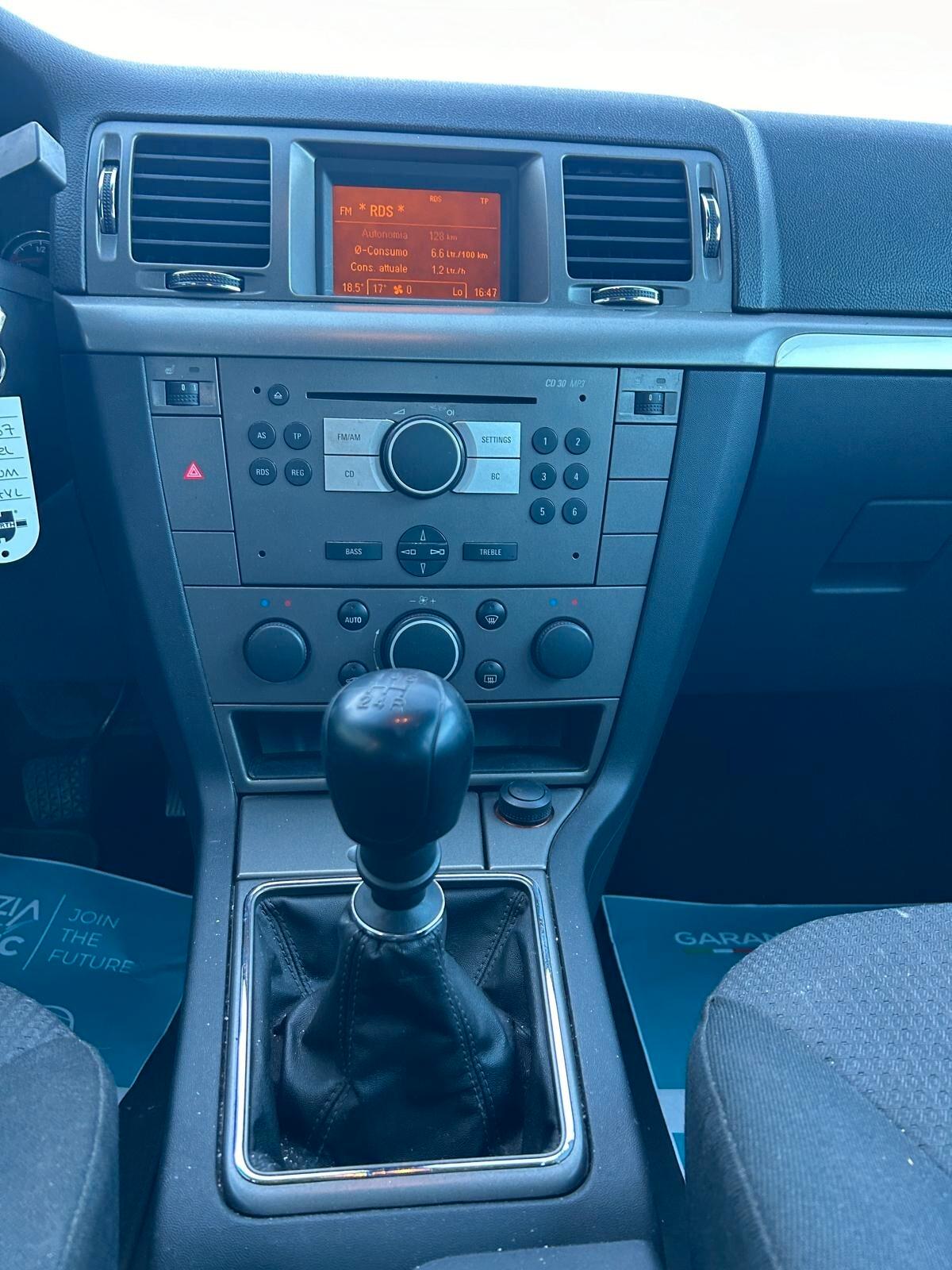 Opel Signum 1.9 CDTI 120CV Cosmo