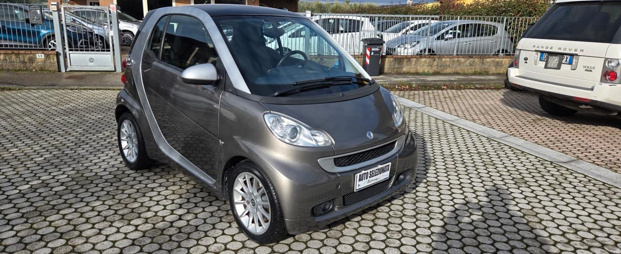 Smart ForTwo 1000 52 kW MHD coupé passion