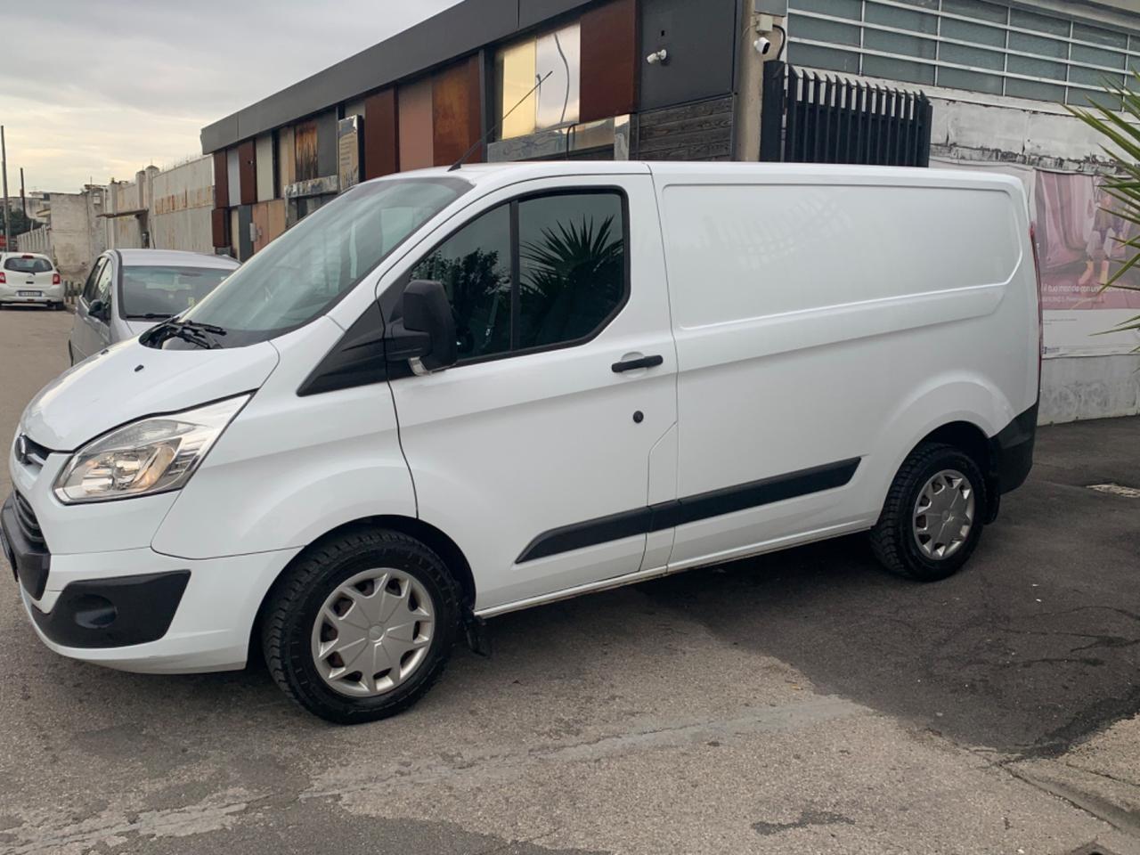 Ford Transit Custom 340 2.0 TDCi 170 PC Furgone Entry