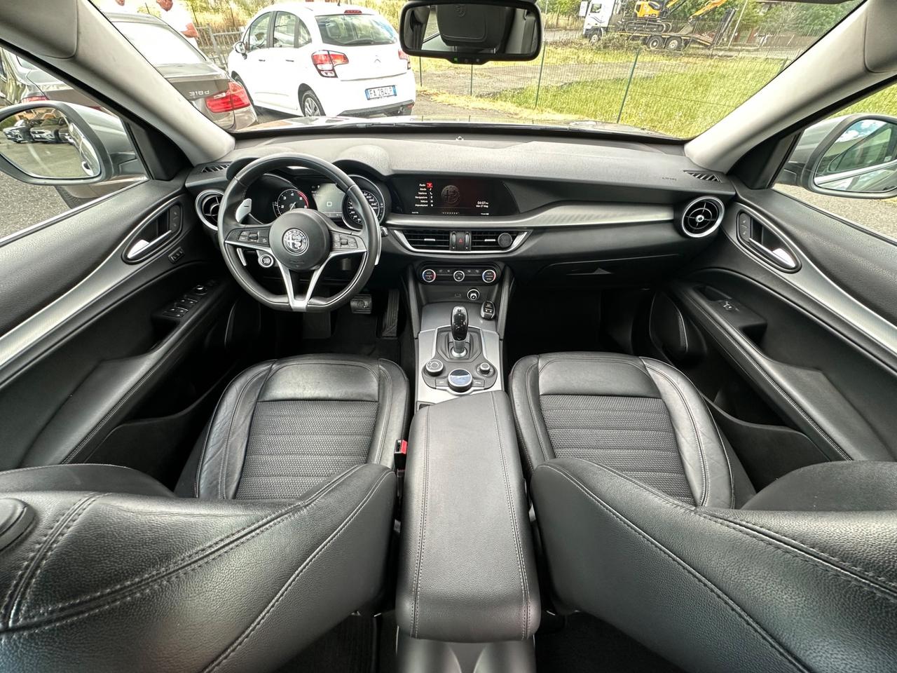 Alfa Romeo Stelvio 2.2 Turbodiesel 210 CV AT8 Q4 Executive