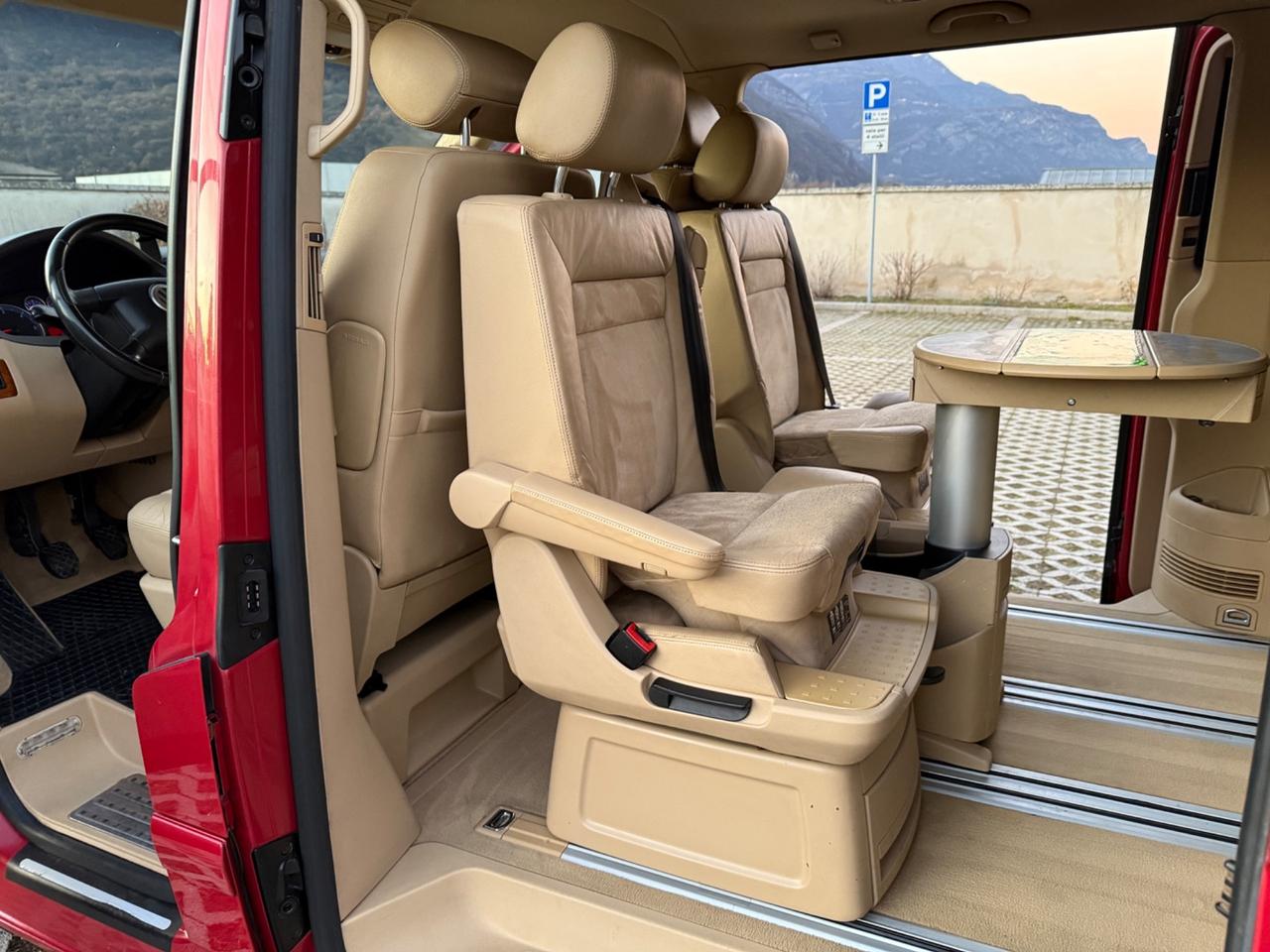 Volkswagen Multivan 2.5 TDI/174CV 4motion Highline