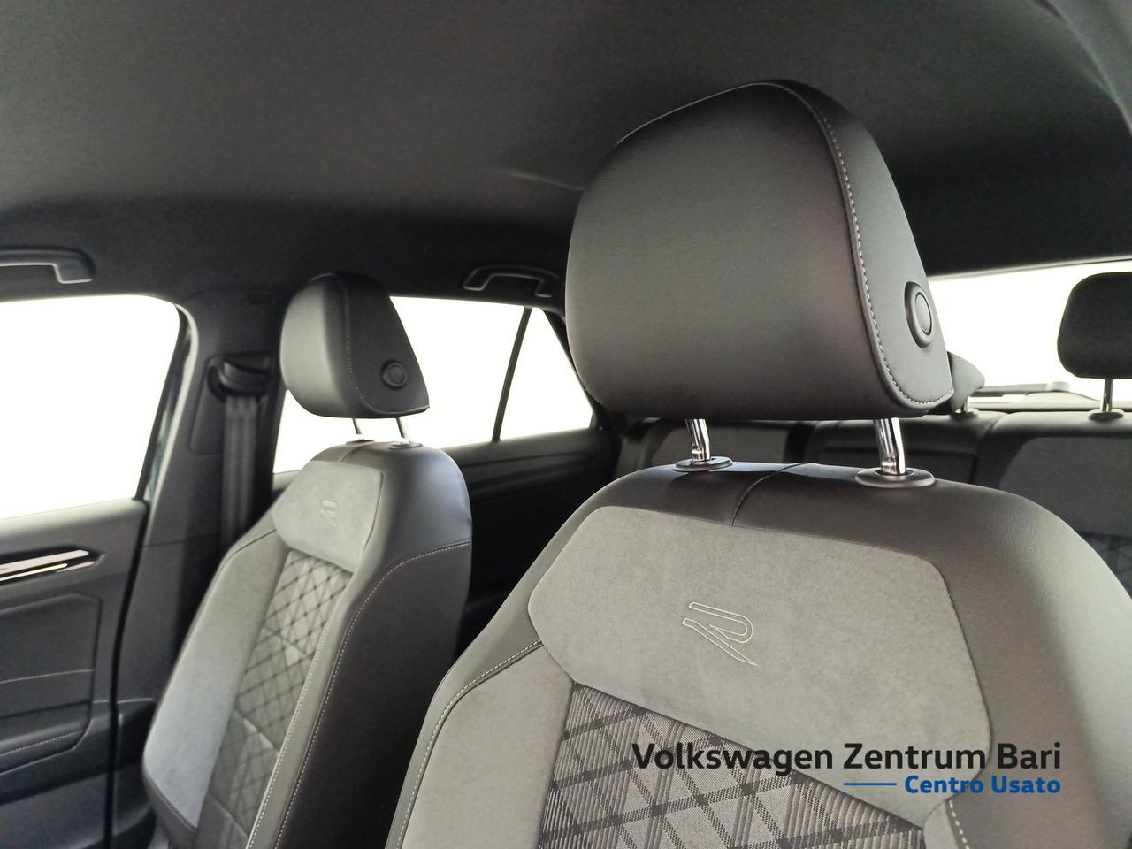 Volkswagen T-Roc 1.5 tsi r-line dsg