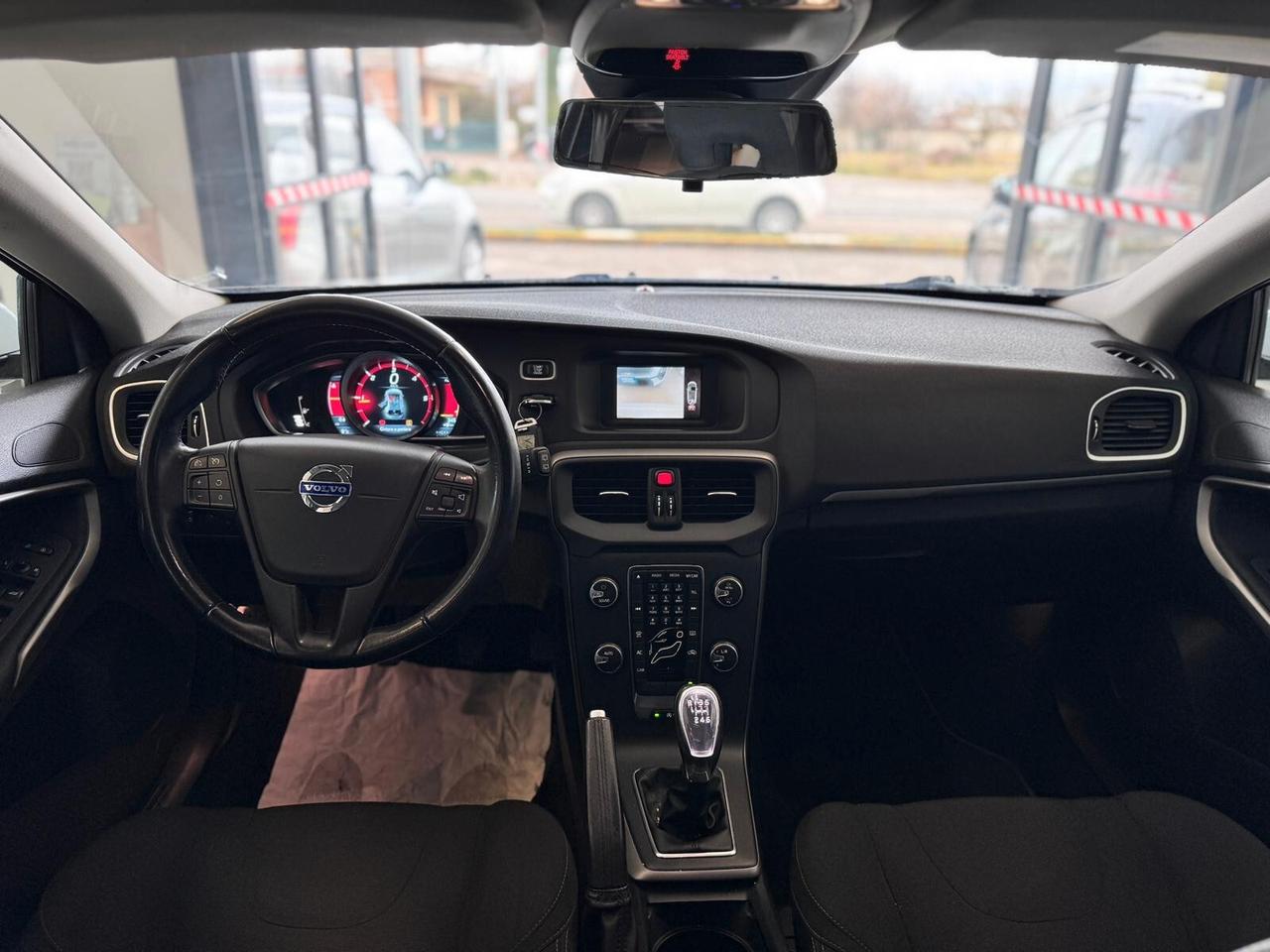 Volvo V40 D2 1.6 Momentum