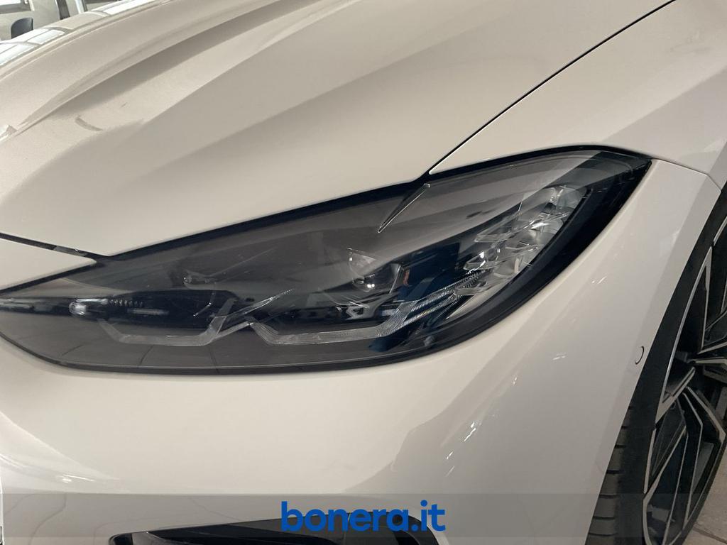 BMW Serie 4 G23 2020 Cabrio 420d Cabrio mhev 48V Msport auto