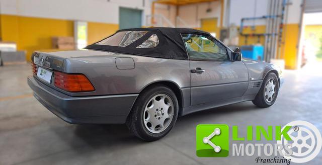 MERCEDES-BENZ SL 300 SL-24