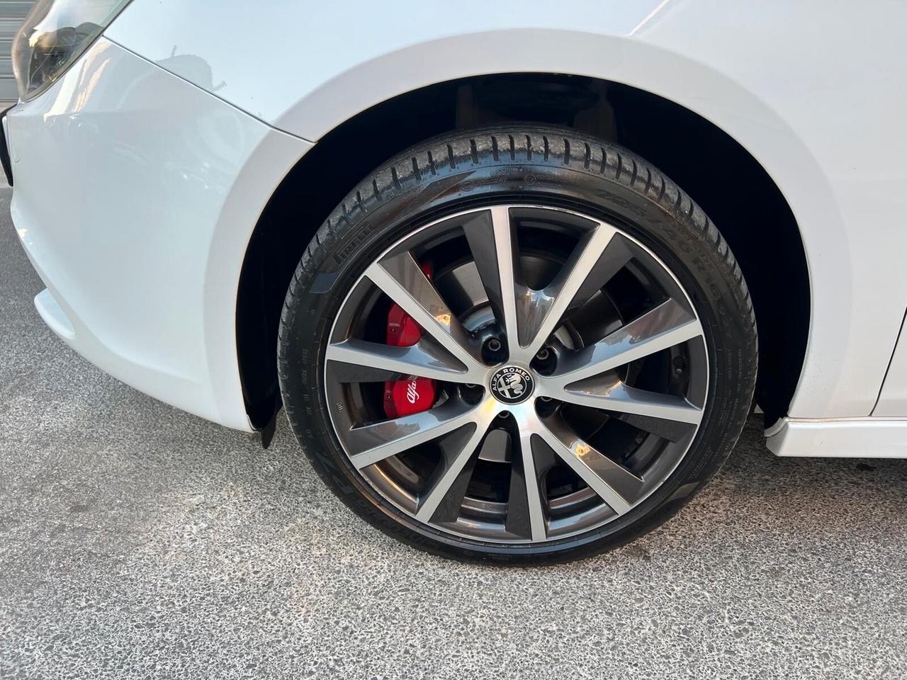 ALFA ROMEO GIULIETTA SPORTIVA 1.6 120CV CAM CRUISE OK NEOPATENTATO ANNO 2020