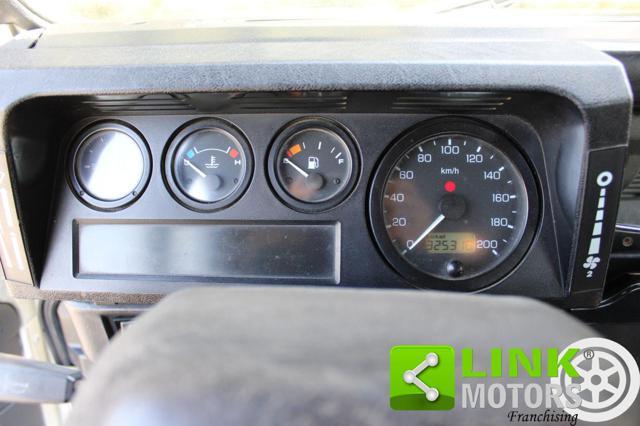 LAND ROVER Defender 90 2.5 Td5
