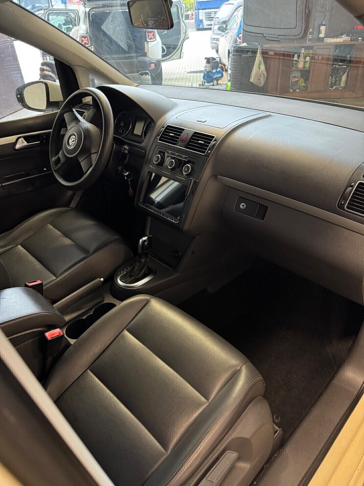 Volkswagen Touran 2.0TDI 7POSTI