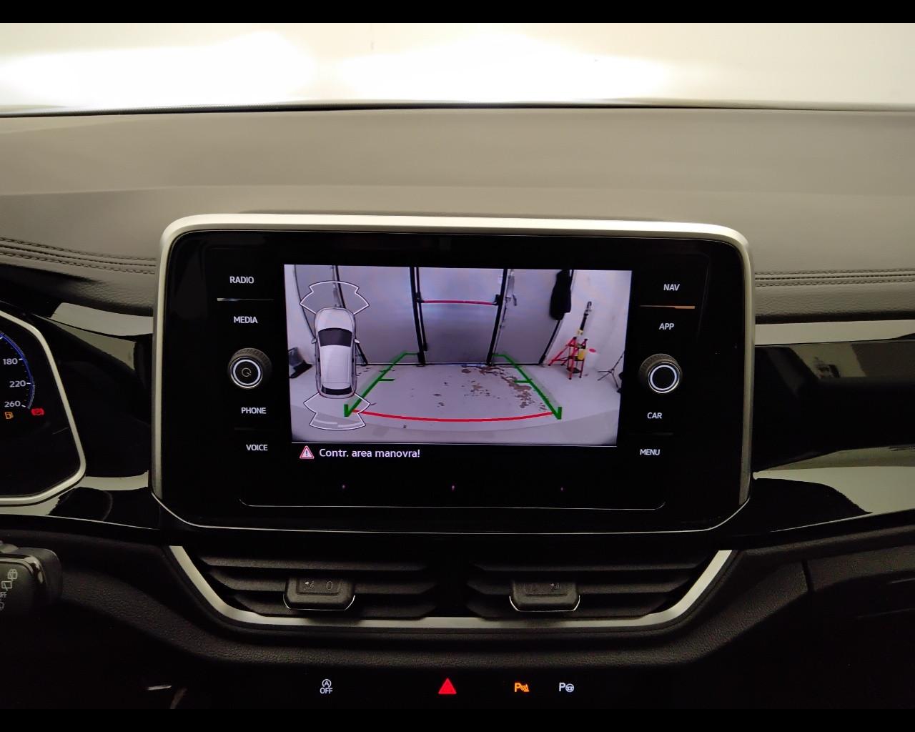 VOLKSWAGEN T-Roc I 2022 - T-Roc 1.0 tsi R-Line 110cv