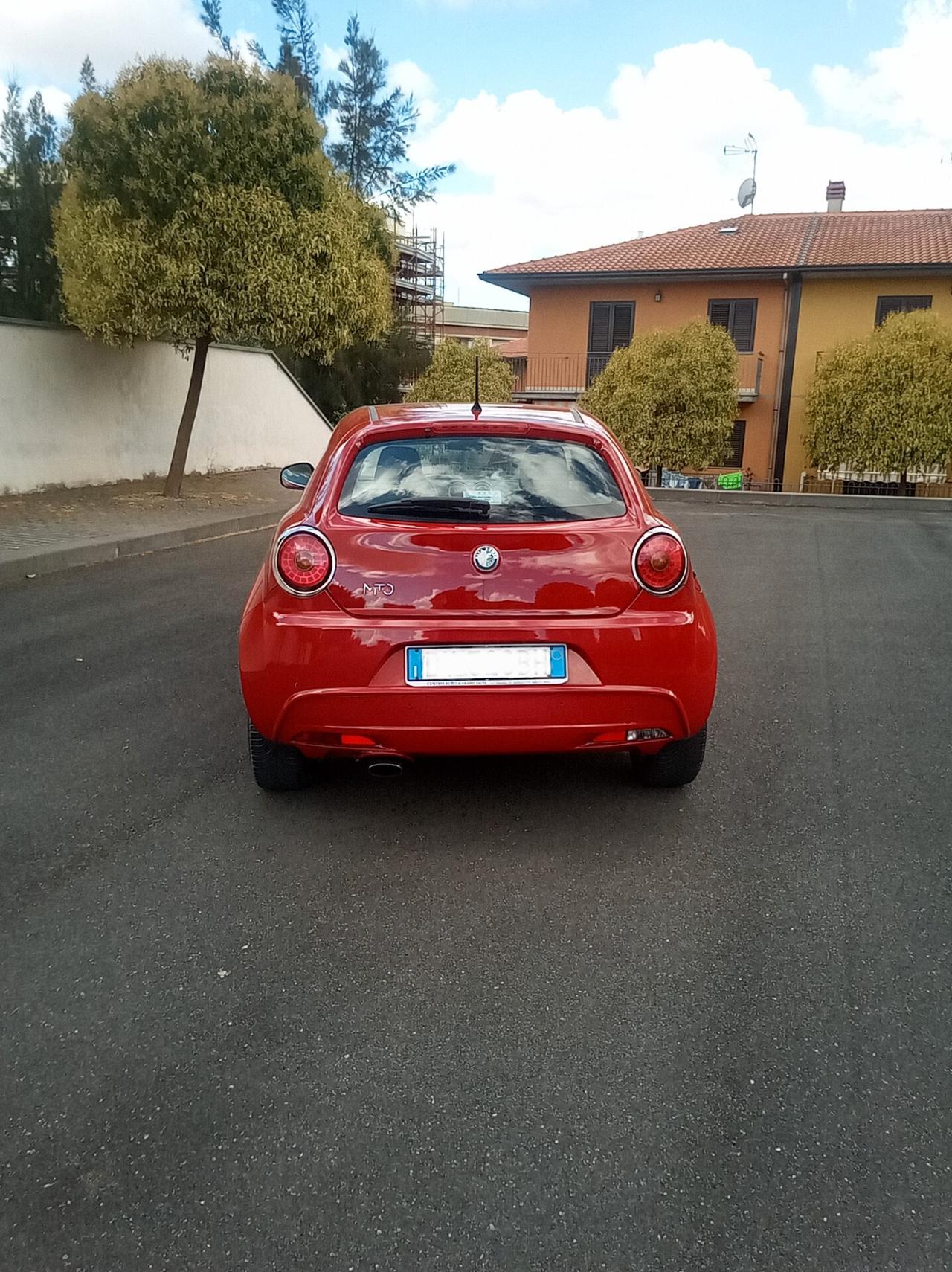 Alfa Romeo MiTo 1.6 JTDm 16V Distinctive Sport Pack
