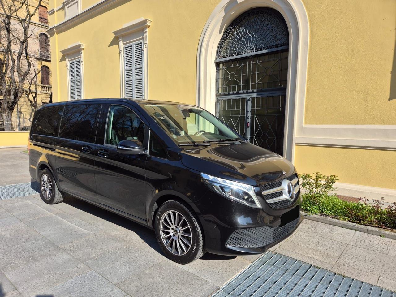 Mercedes-benz V 250 V Long 220 d AMG Line Premium 7 posti PELLE auto