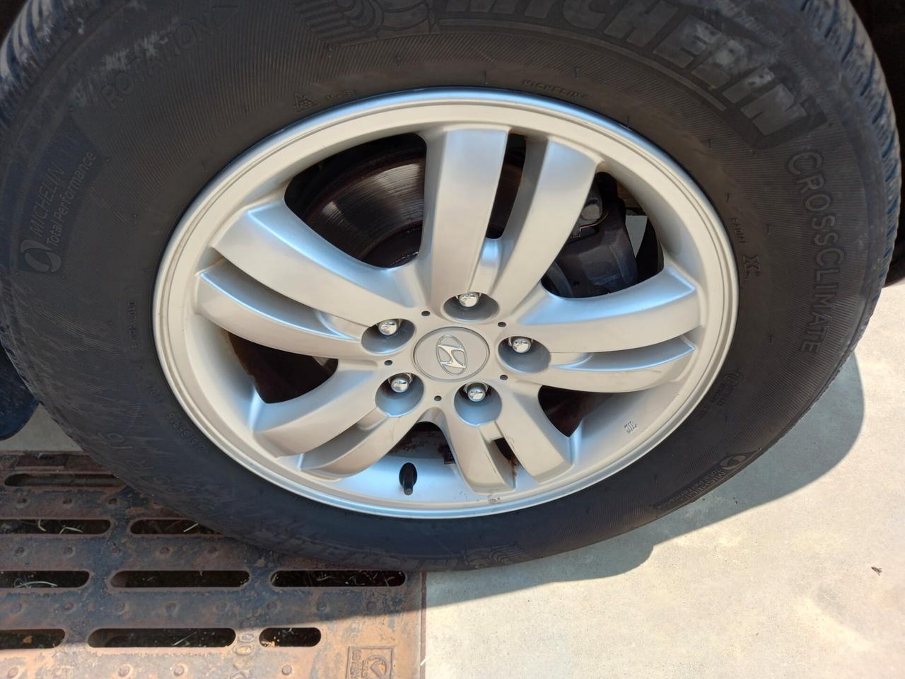 Hyundai Tucson 2.0 CRD 4x4 Dynamic solo 70000 km!!!