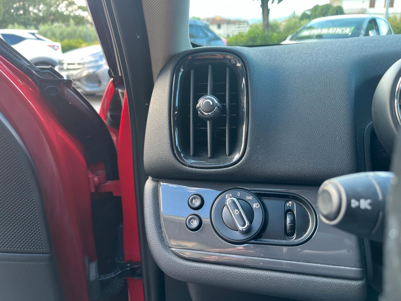 Mini Cooper D Countryman 2.0 Business Automatica