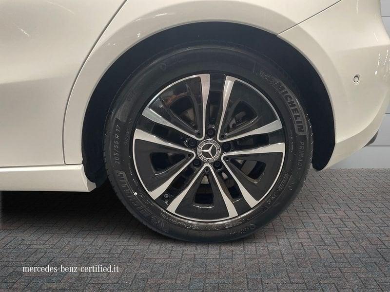 Mercedes-Benz Classe A A 180 d Progressive Advanced auto