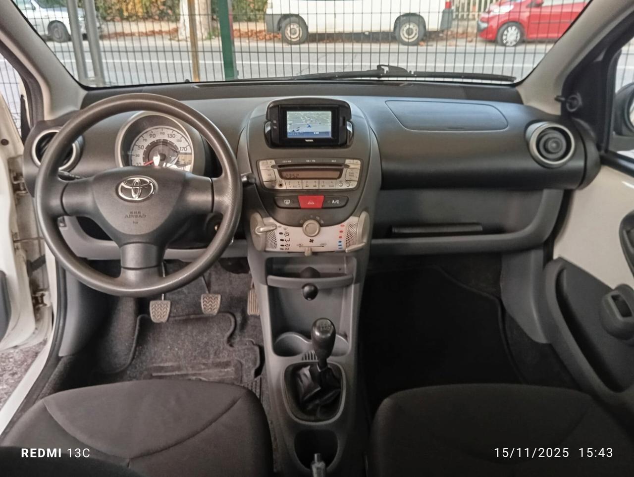 Toyota Aygo 1.0 12V VVT-i 5 porte Deep Ocean Connect
