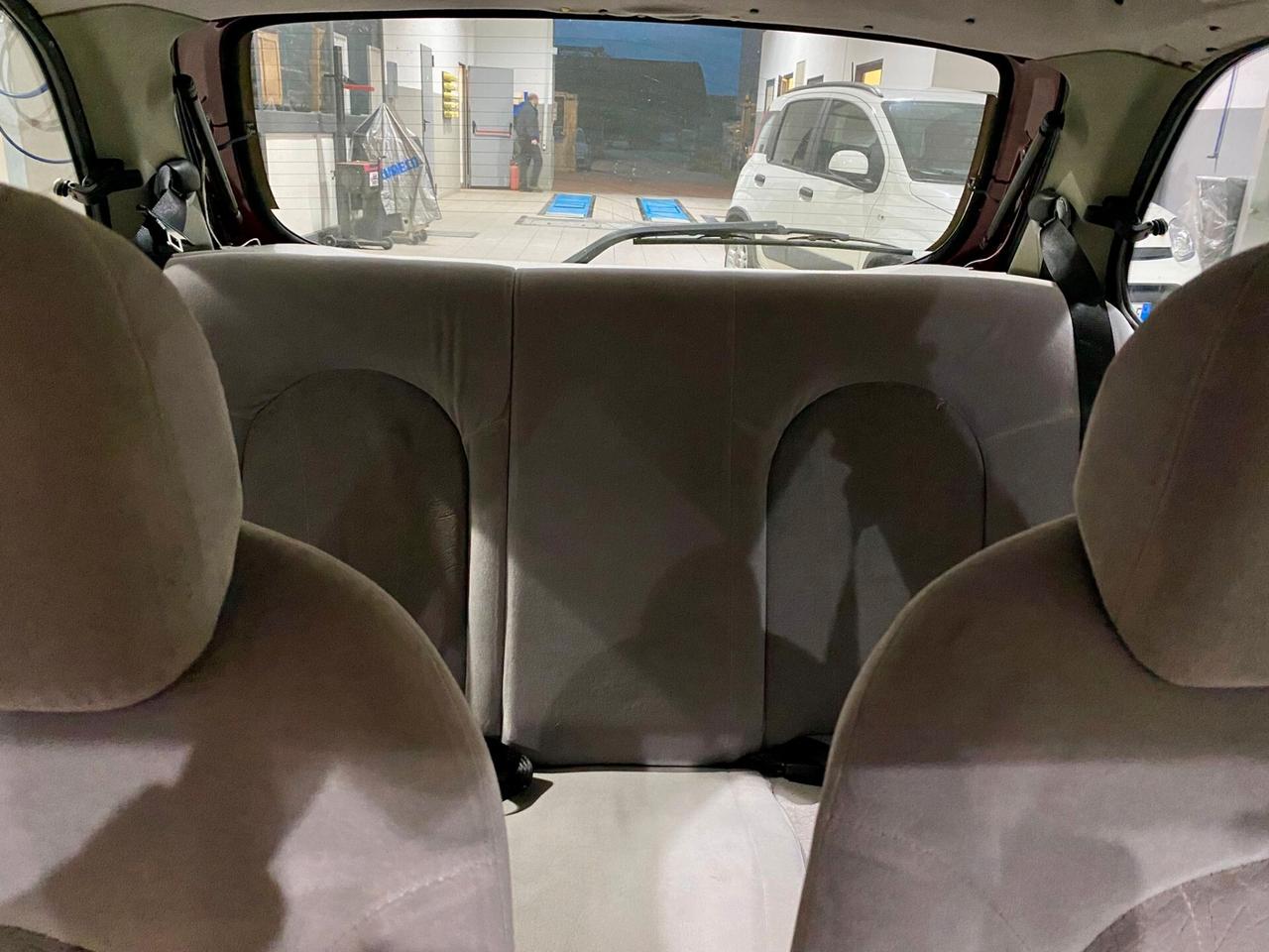 Ford Fiesta 1.2i 16V 75 CV cat 3 porte Ghia