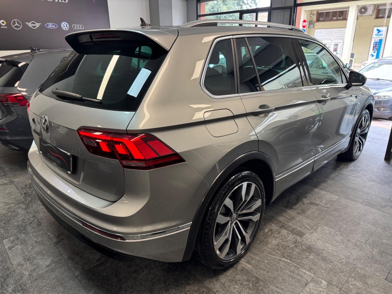 VW Tiguan 2.0 TDI 150 CV R-LINE FINANZIABILE