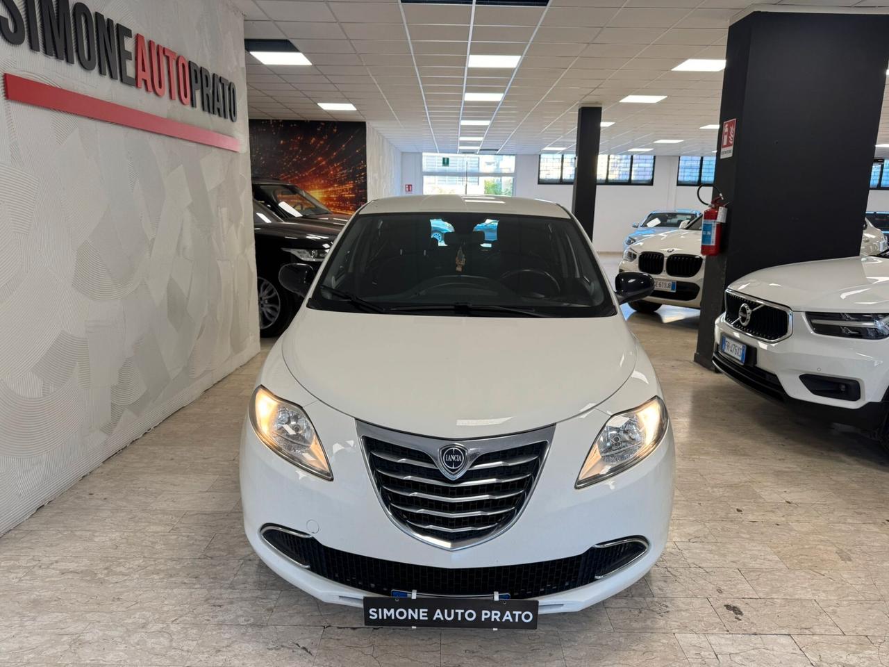 Lancia Ypsilon 1.2 69 CV 5 porte S&S Platinum