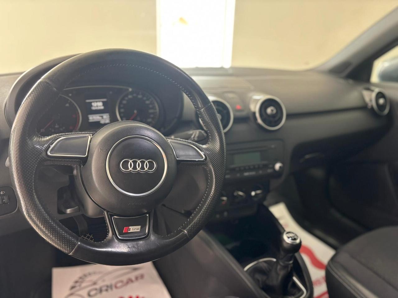 Audi A1 1.6 TDI 105 CV S-line