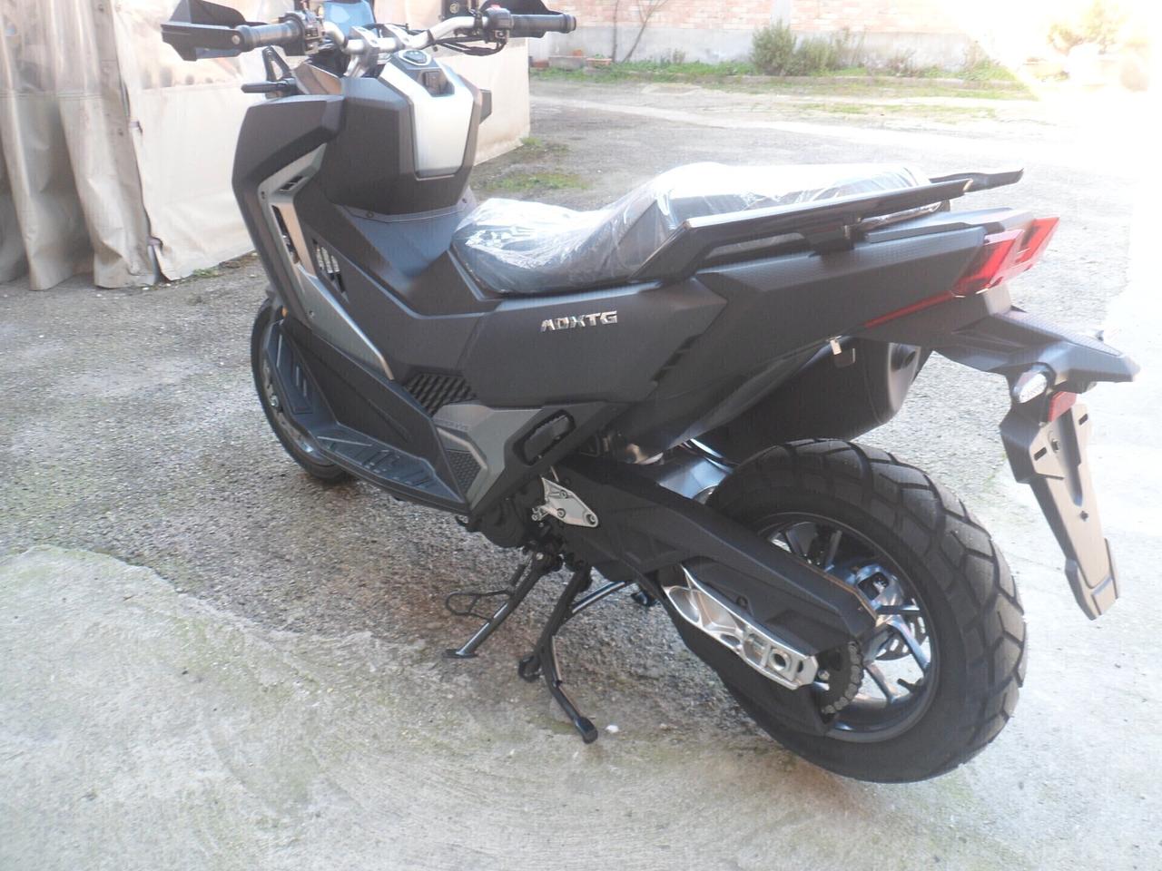 SYM 400 ADX TG