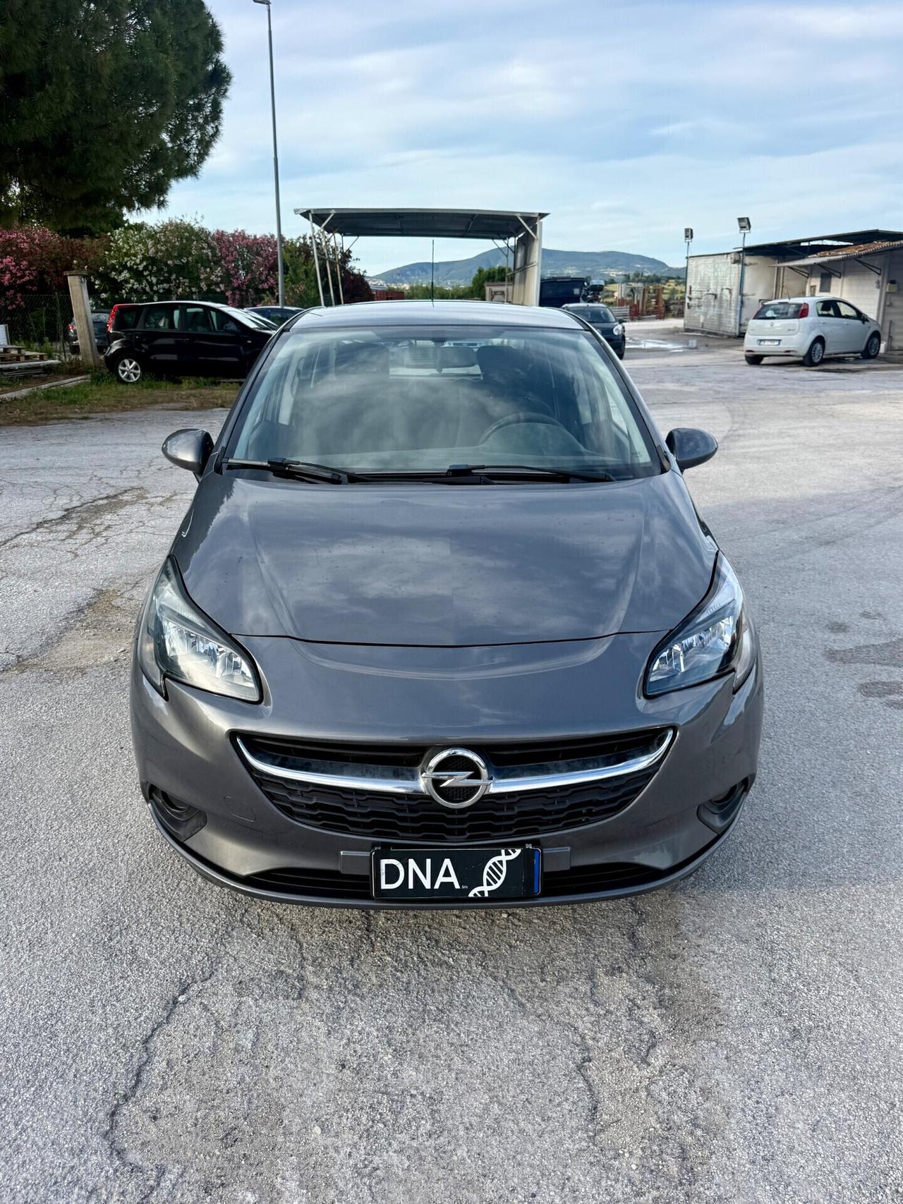Opel Corsa Bi-fuel 1.4 GPL EURO6B Neopatentati