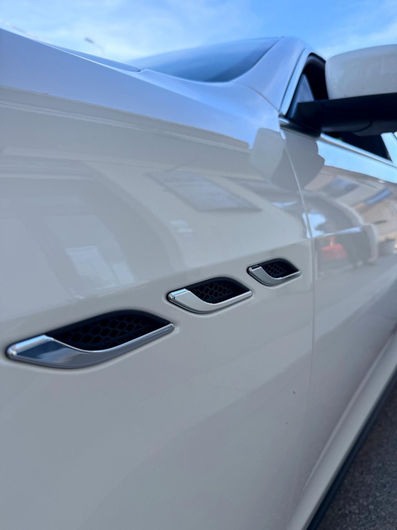 Maserati Ghibli 3.0 V6 bt S Q4 410cv auto E6 TETTO APRIBILE,TELECAMERA,PELLE CARTIER,NAVI,km certificati