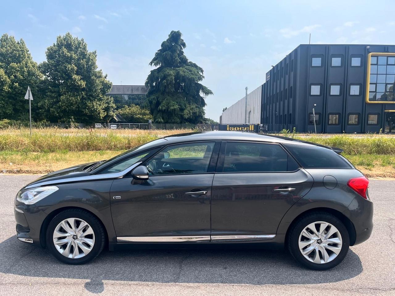 Ds DS5 DS 5 Hybrid4 airdream Chic