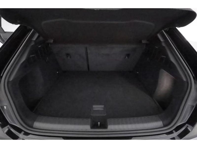 Audi A3 Sportback TFSI 110 kW S tr S line Edition S.Back Camera Navi 17"