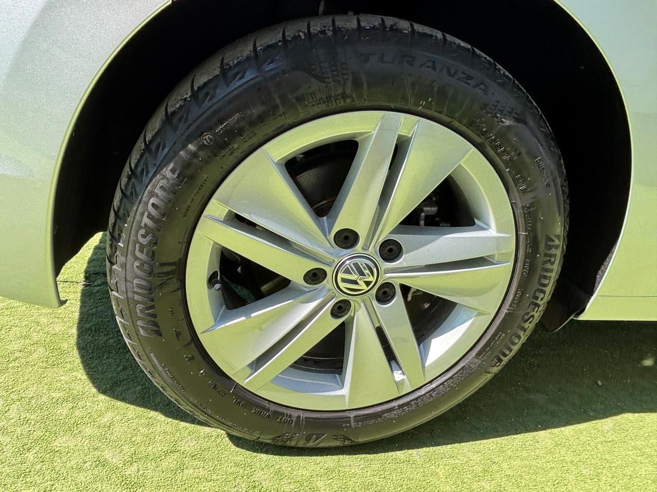 Volkswagen Golf 8 A SERIE 1.5 eTSI 150 CV CAMBIO AUTOMATICO