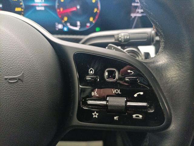 MERCEDES-BENZ A 180 Automatic Business