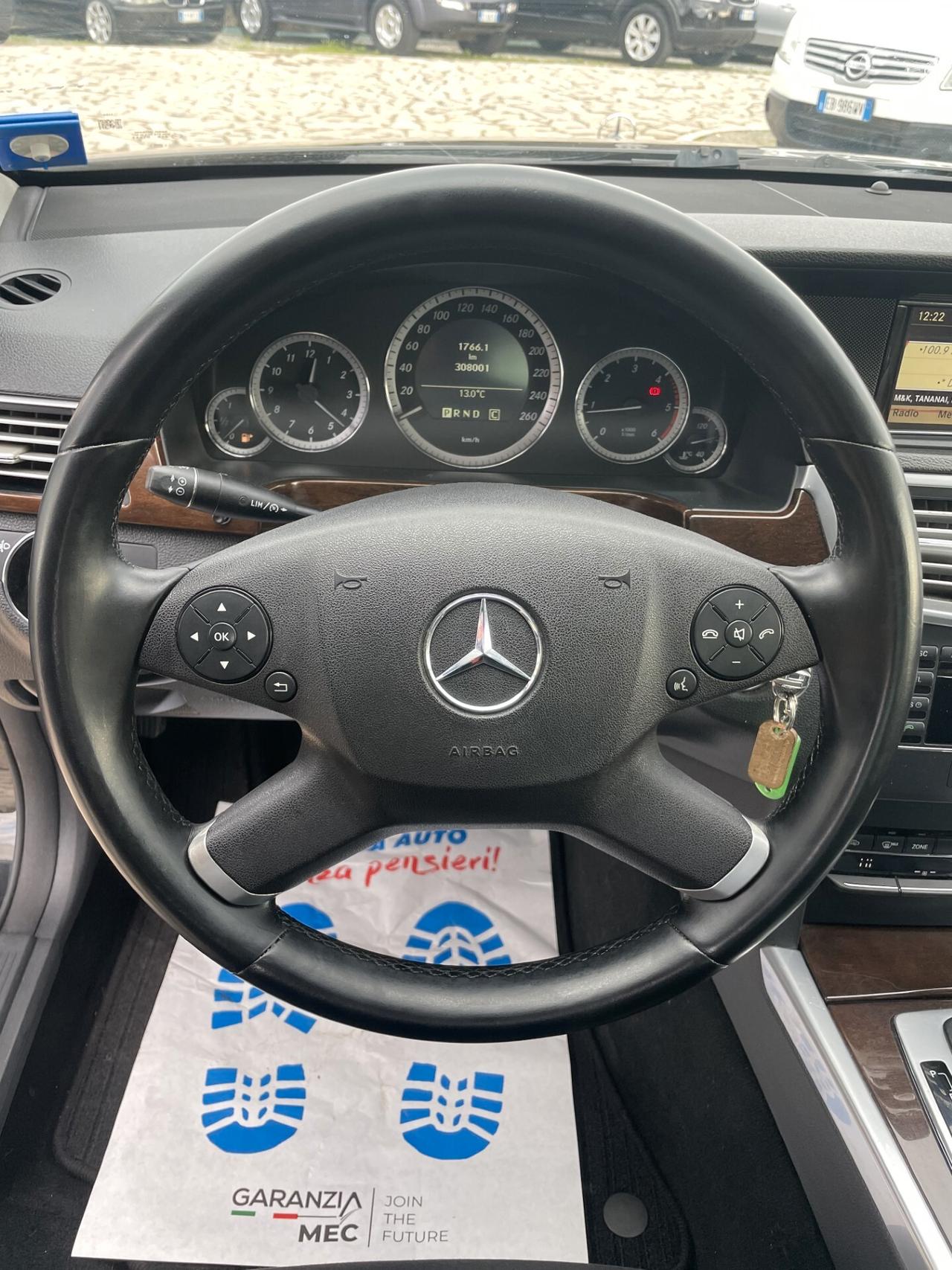 Mercedes-benz E 220 E 220 CDI BlueEFFICIENCY Executive