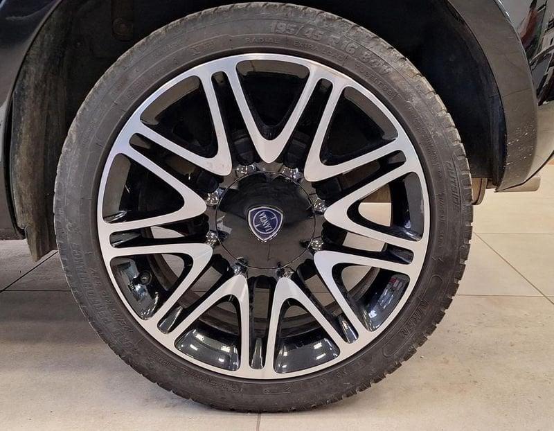 Lancia Ypsilon Ypsilon 1.2 69 CV 5 porte GPL Ecochic Gold