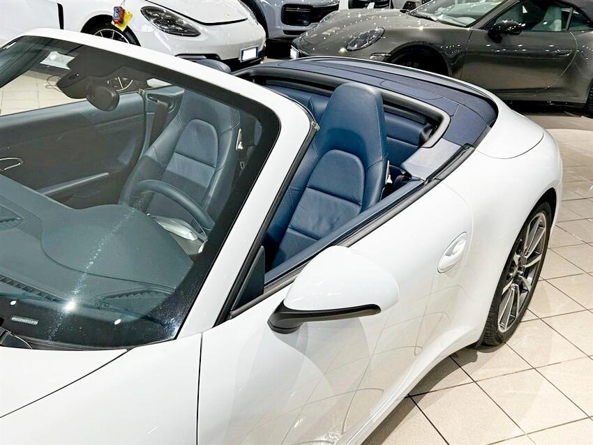 Porsche 911 3.4 Carrera Cabriolet