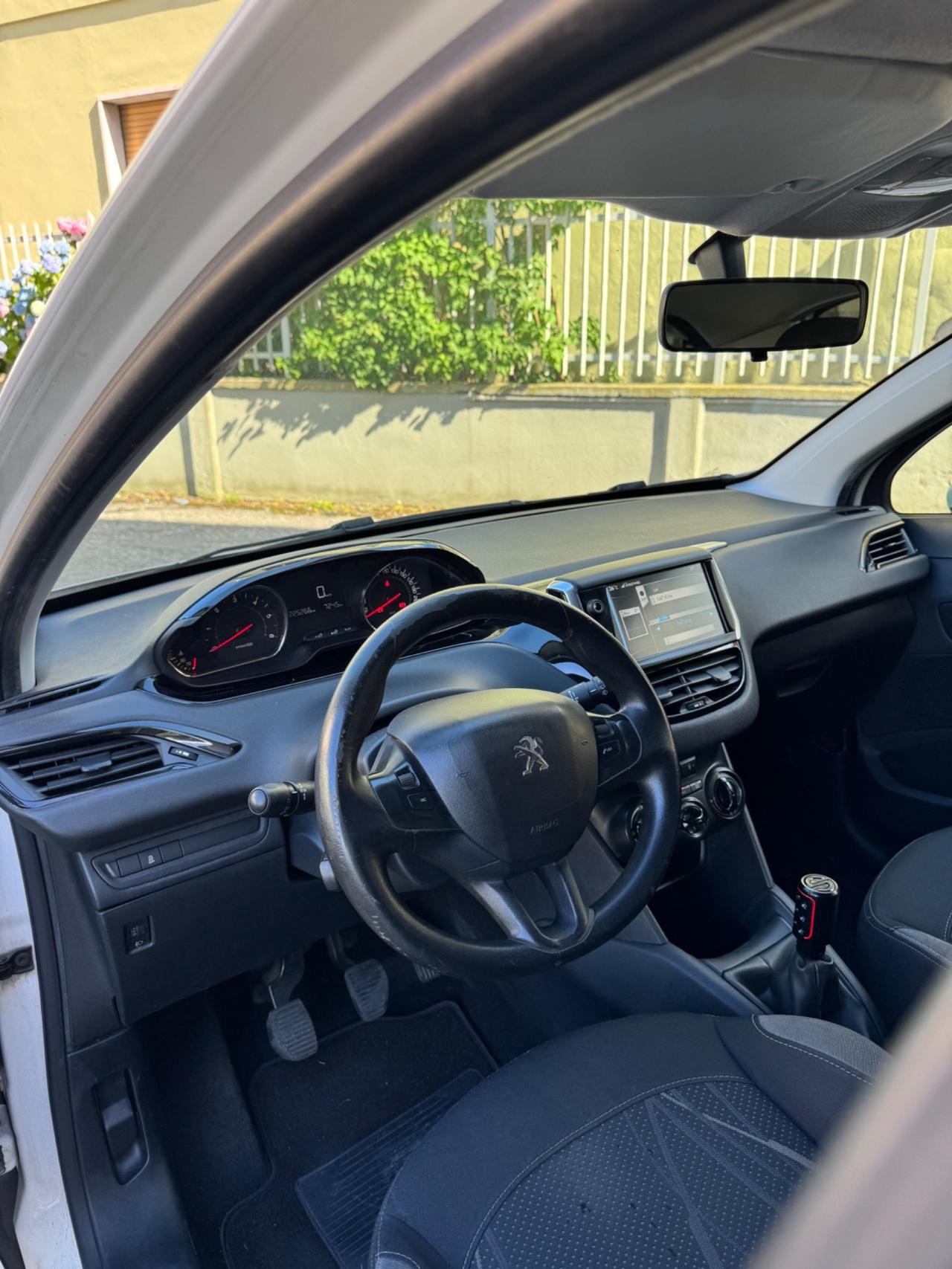 Peugeot 208 1.4 HDi 68 CV 3 porte Active