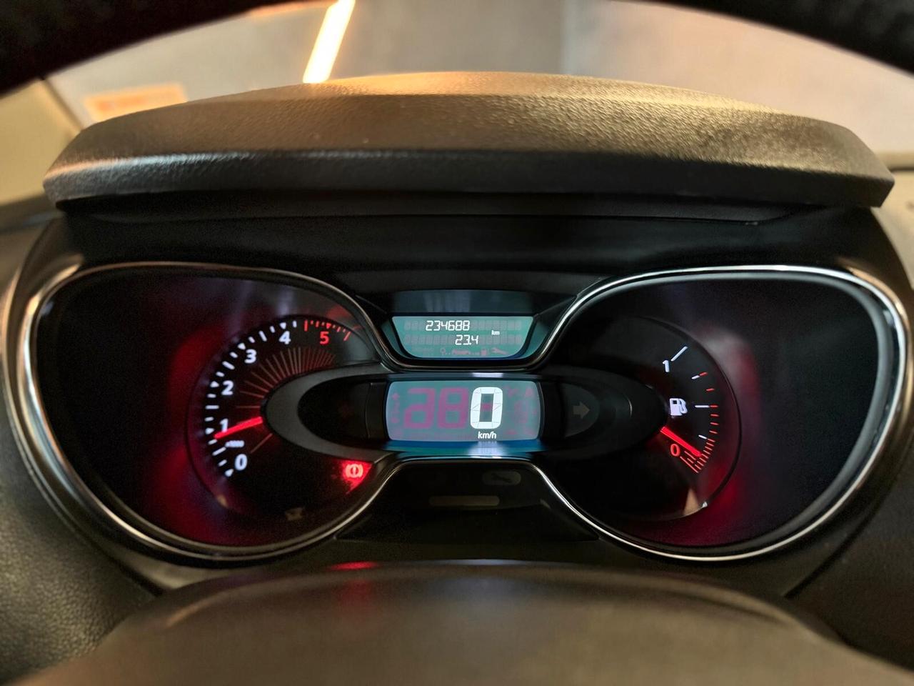 Renault Captur dCi 8V 90 CV Start&Stop Energy Iconic