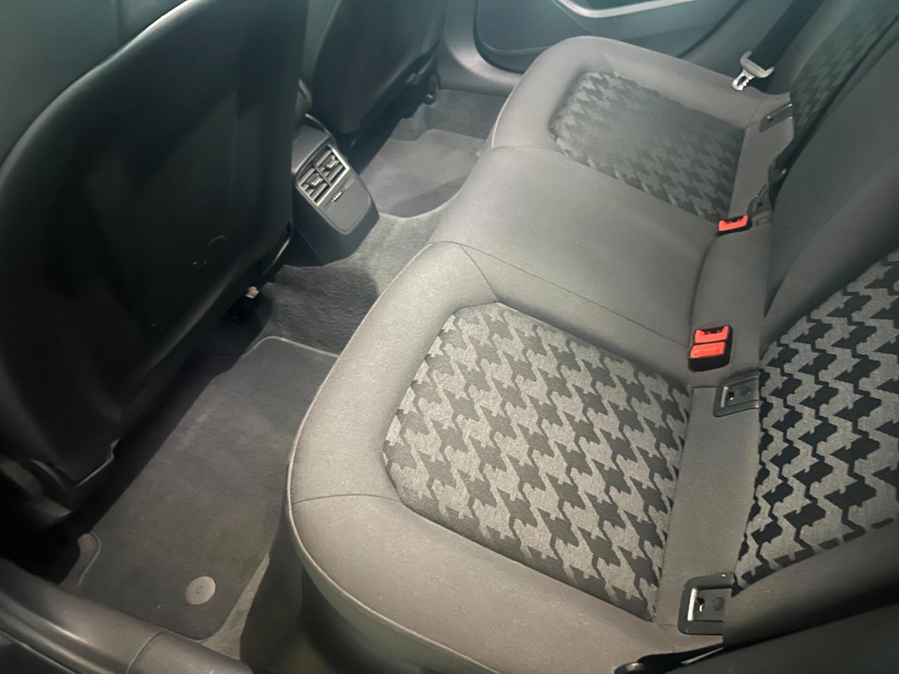 Audi A3 SPB 1.6 TDI 110cv euro 6 ok neopatentati