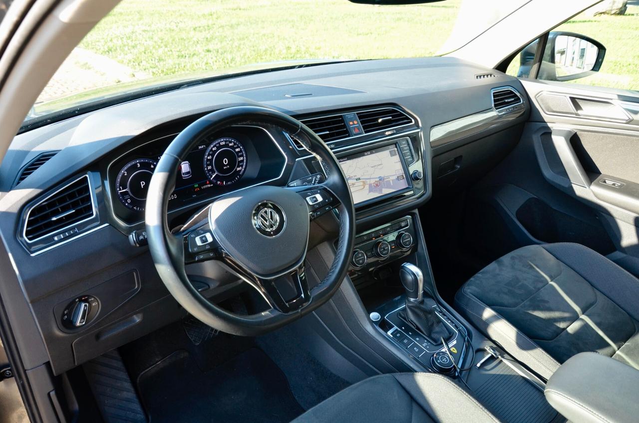 VOLKSWAGEN TIGUAN 2.0 TDI EXECUTIVE 4MOTION 190cv DSG, UFF ITALIANA, TUTTI SERVICE UFF VW, EURO 6B, NAVI, RETROCAMERA, PERMUTE