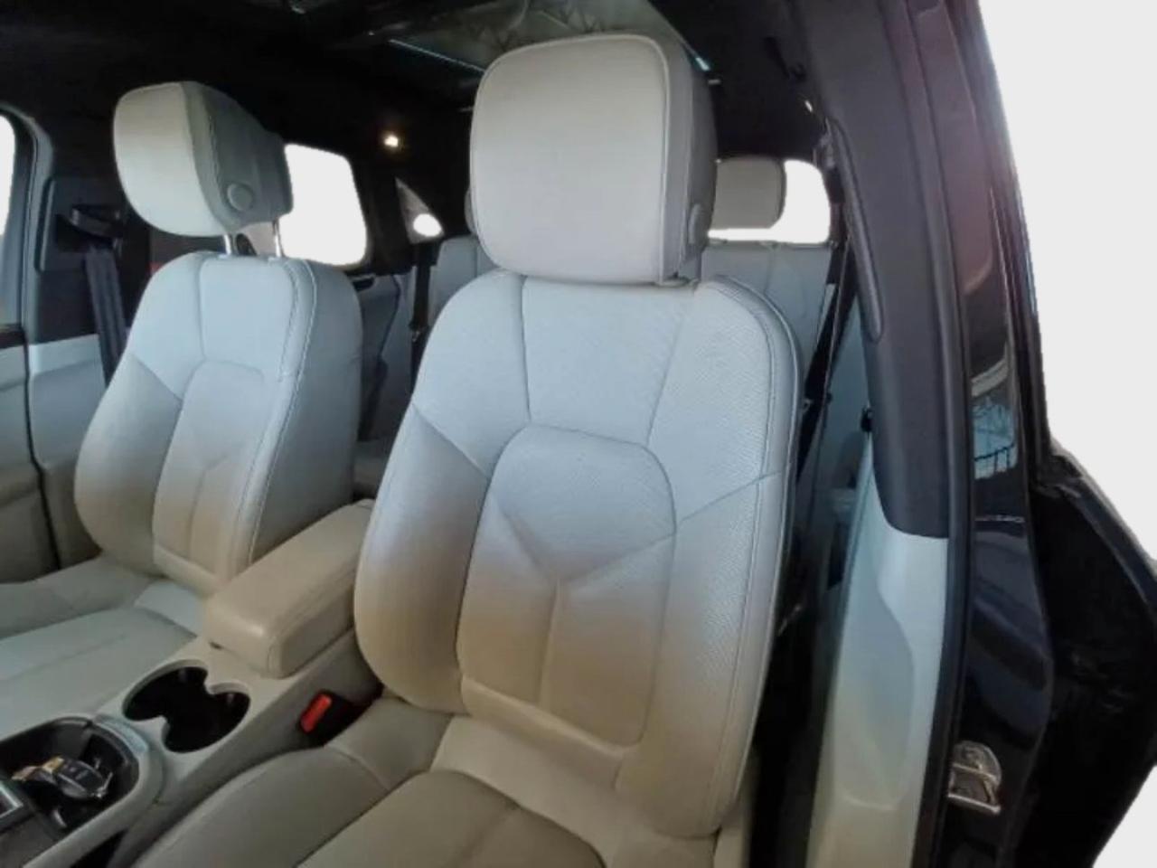 Porsche Macan 2.0 265cv pdk
