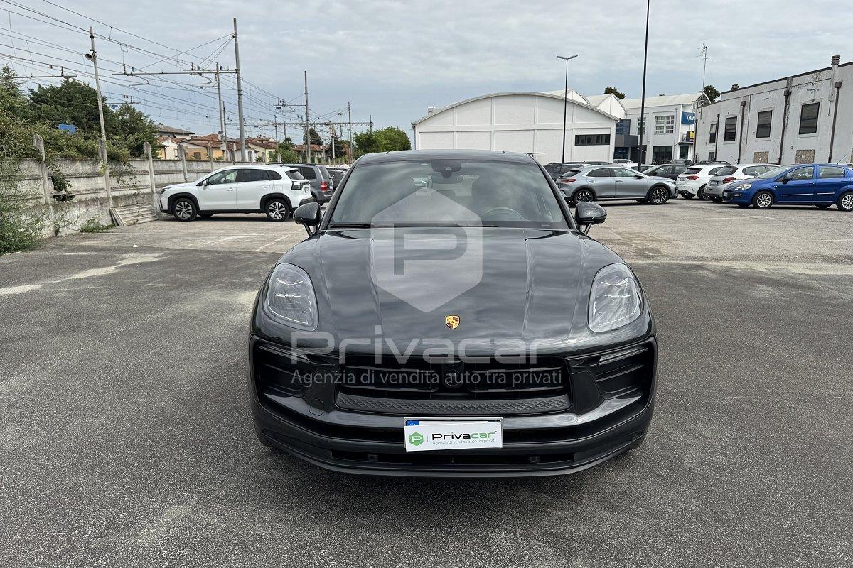 PORSCHE Macan 2.0