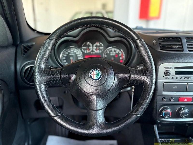 Alfa Romeo 147 147 1.6 16V TS (105) 5 porte Progression