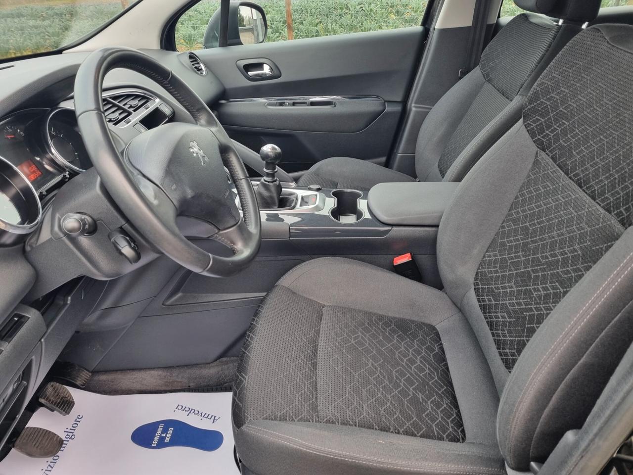 Peugeot 3008 1.6 HDi 115CV Business