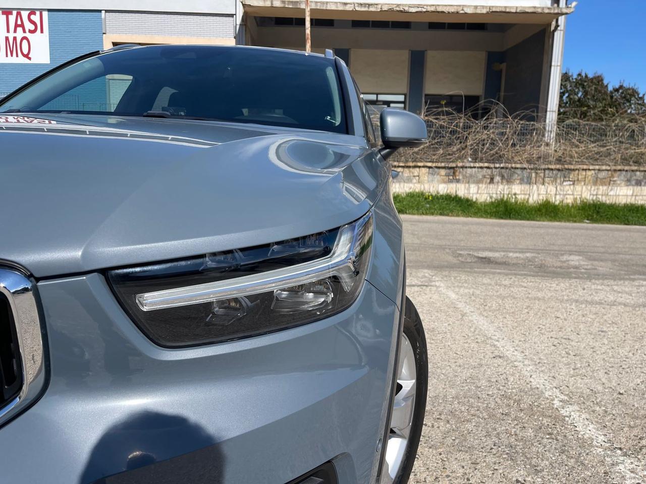 Volvo XC40 T3 Momentum Pro #10192