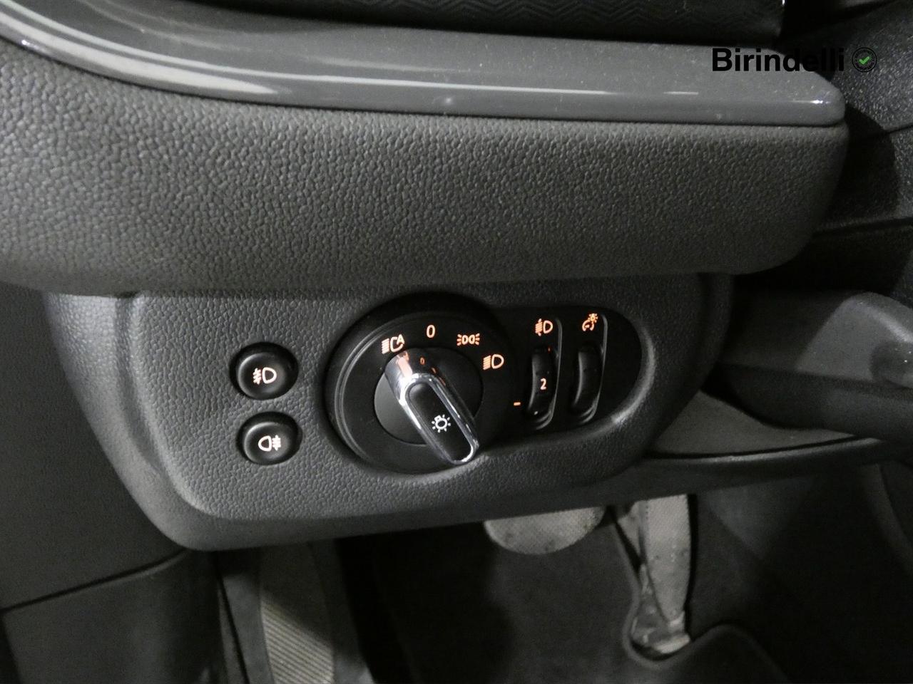 MINI Mini Clubman (F54) - Mini 2.0 Cooper D Mayfair Edition Clubman