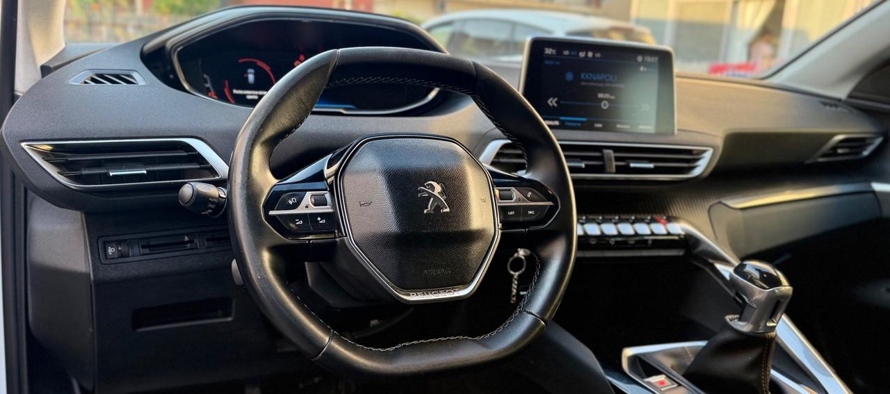 Peugeot 3008 1.5 Diesel Allure 131 Cv