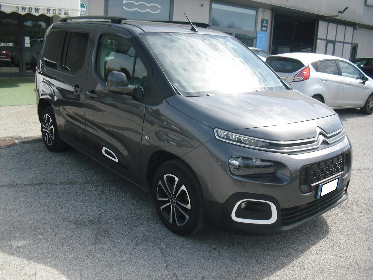 Citroen Berlingo BlueHDi 100 M Shine, full opt, ottime condizioni!!