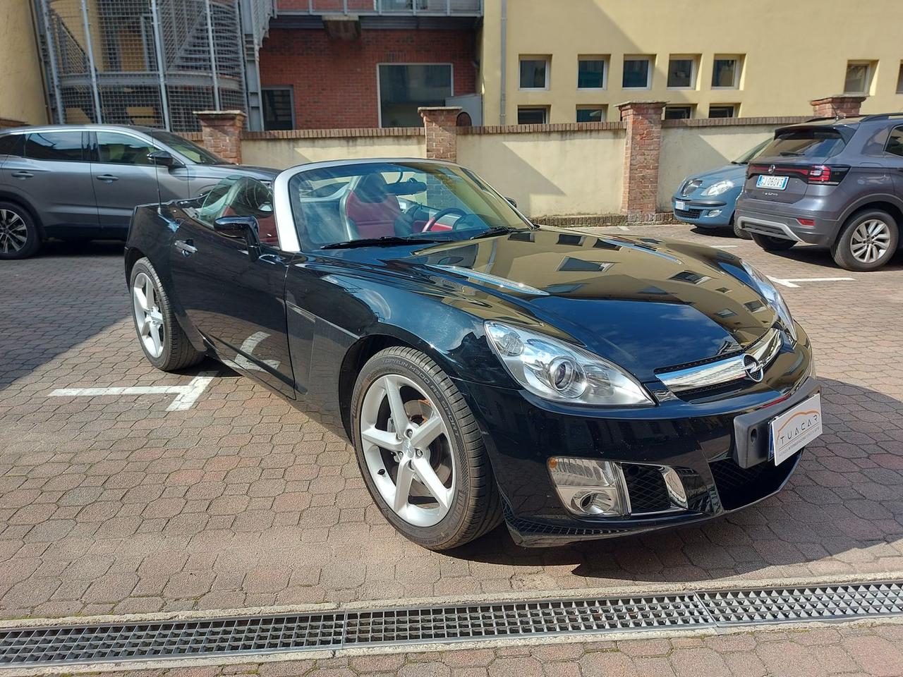 Opel GT 2.0 Turbo --